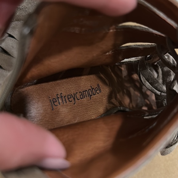 Jeffrey Campbell Size 6 Shoes - Picture 5 of 7